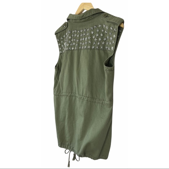 Glad News Army Green Studded Vest Size Medium/Large - Picture 5 of 9